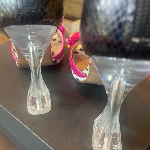 New Betsey Johnson New Almma Multi Color Womens Size 8.5 Stunning gorgeous heels - Picture 7 of 7